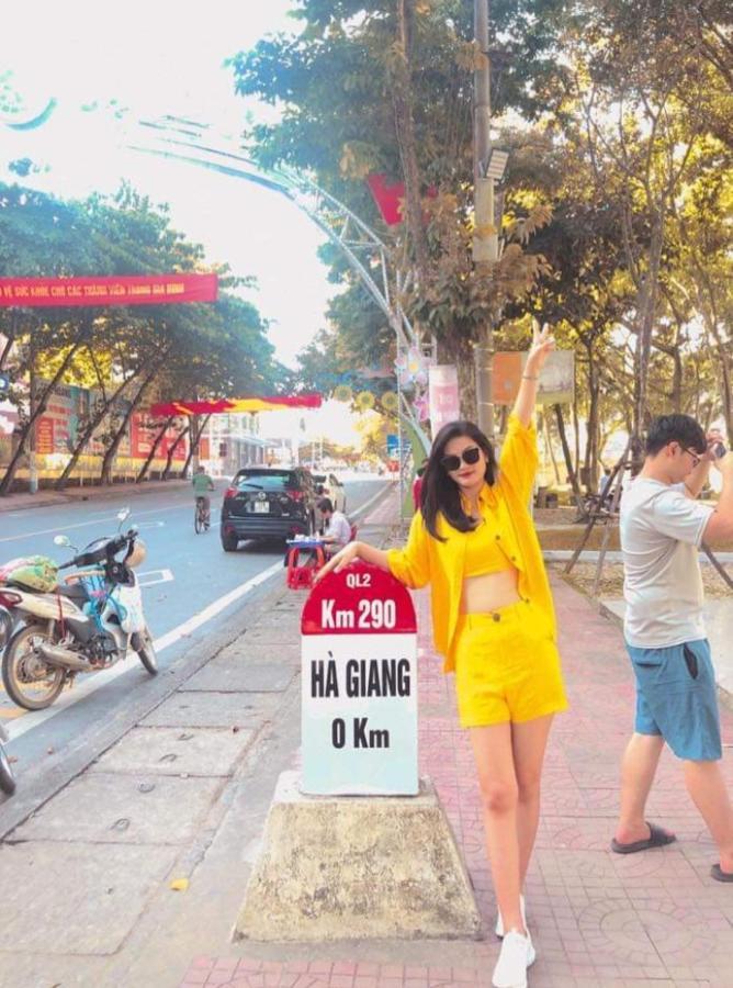 Linh Homestay And Motorbikes Rent Hà Giang Eksteriør billede