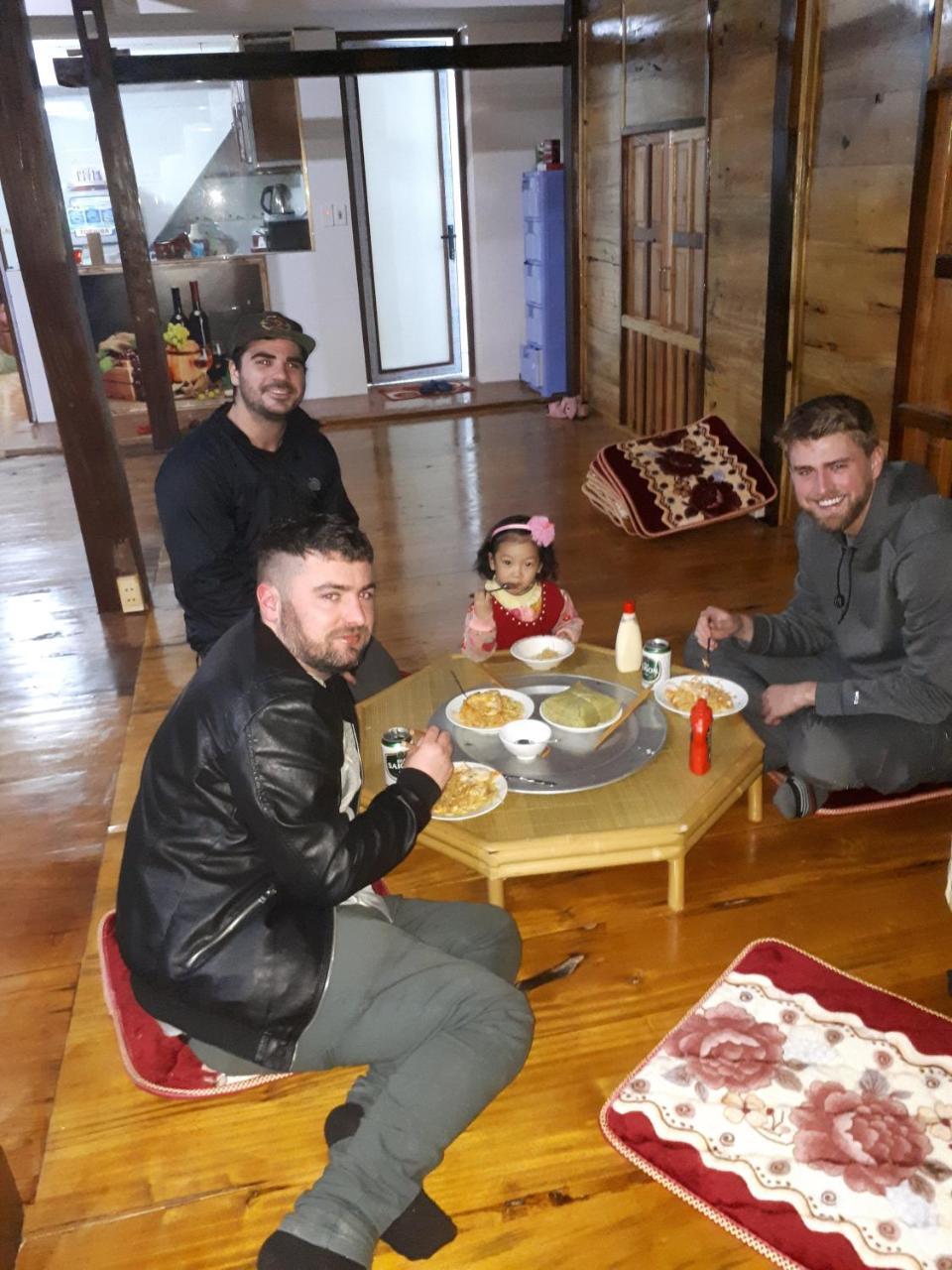 Linh Homestay And Motorbikes Rent Hà Giang Eksteriør billede